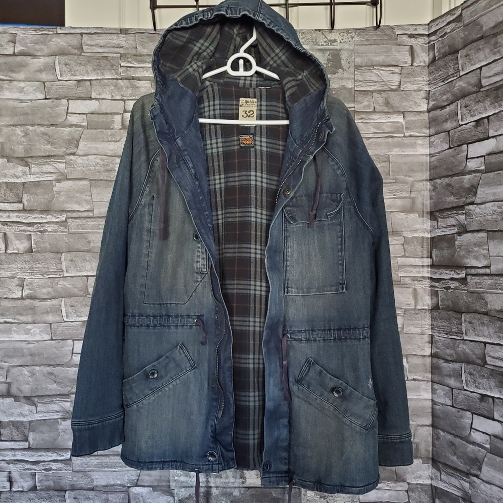 Vintage Volcom Denim Flannel Jacket Full Zip + Button Hooded Heavyweight Size 32